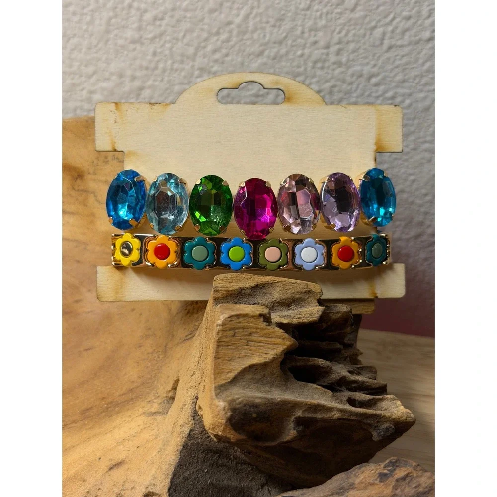 Multicolor Crystal and Enamel Daisy Flower Stretch Bracelet Set Gold Tone 2pc‎